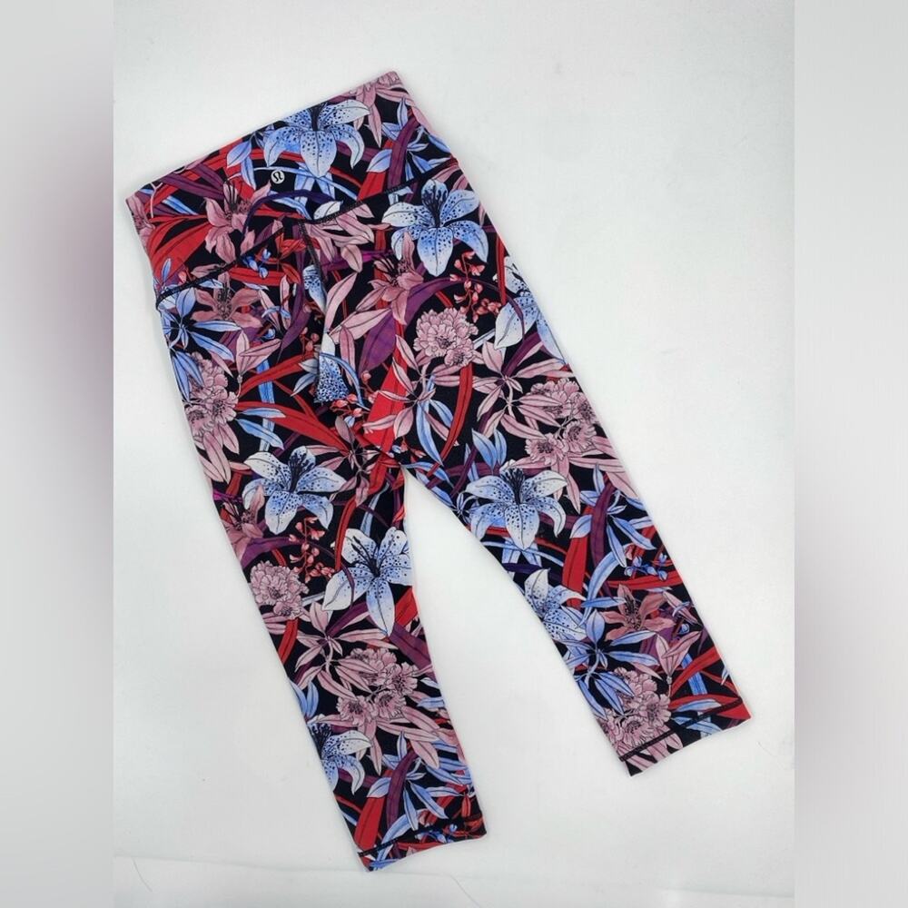 Lululemon Wunder Under Crop Hi-Rise‎ Full-On Luxtreme 21" Lush Lillies Multi - Picture 5 of 7